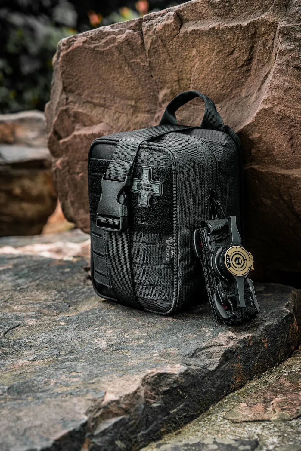 IFAK Trauma Kit with Ratcheting Tourniquet, Molle Pouch SE Camouflage Rhino Rescue™, FDA/CE-Approved Self-Rescue in Seconds for Outdoor & Combat